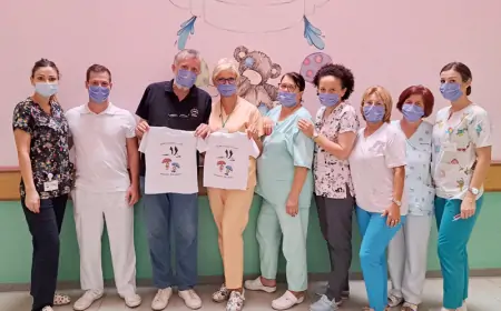 Pokloni za najmlađe pacijente od Čivijaškog karnevala beba