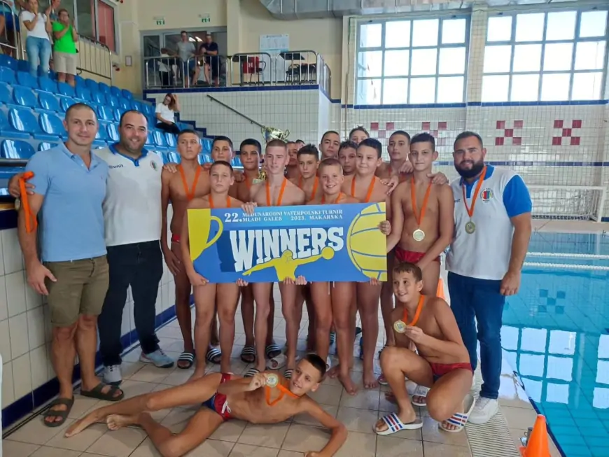 Mladi vaterpolisti osvajači 22. Međunarodnog turnira  „Mladi galeb”