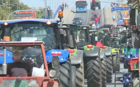 Radnici Pošte Srbije i poljoprivrednici nastavili sa protestima i blokadama