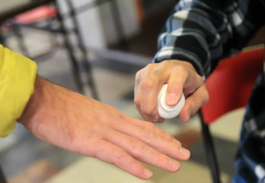 Šider: Zabrinjavajući izveštaji o prevarama i korupciji na izborima