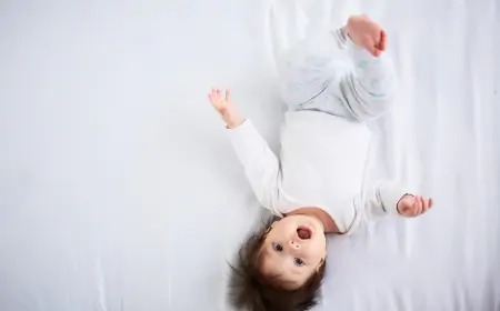 Porodilište: Dve devojčice i dečak!