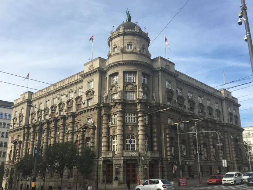 Vlada preporučila da 8. januar bude neradni dan