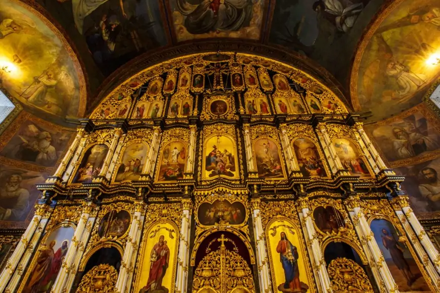 Danas je Sretenje Gospodnje - Dan kada je Bogorodica prvi put uvela u hram novorođenog Hrista