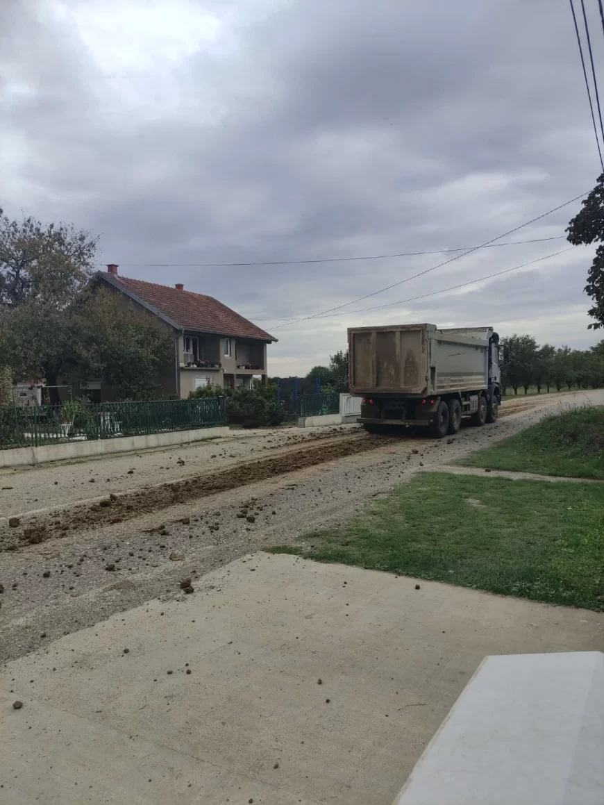 Protest meštana Prnjavora zbog kamiona u ulici Vojvode Mišića