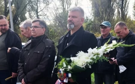 Godišnjica zločina obleležena na Starom mostu