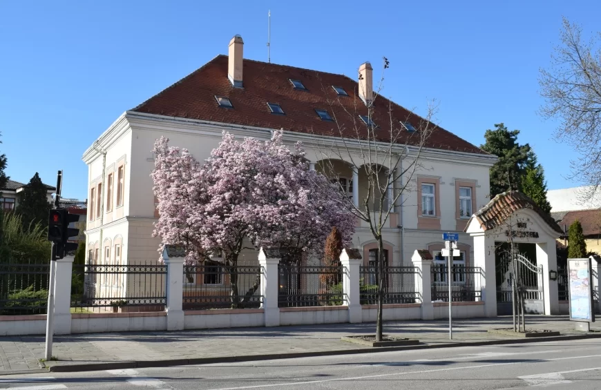 Likovno-literarni konkurs povodom 70 godina Dečjeg odeljenja Biblioteke šabačke: „Biblioteka u srcu detinjstva – sedamdeset godina radosti čitanja“