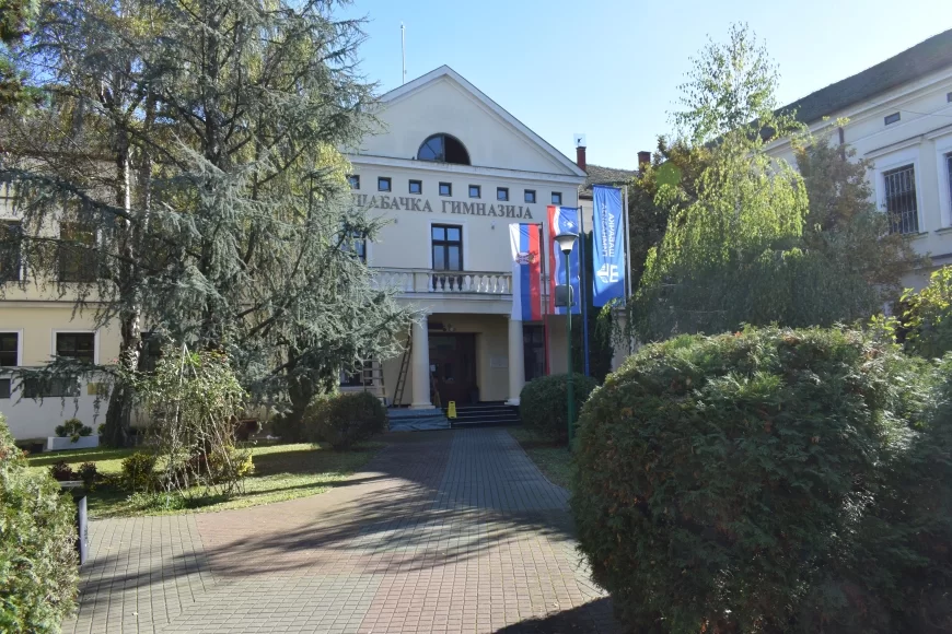 Šabačka gimnazija obeležila 188 godina postojanja svečanom akademijom i bogatim programom