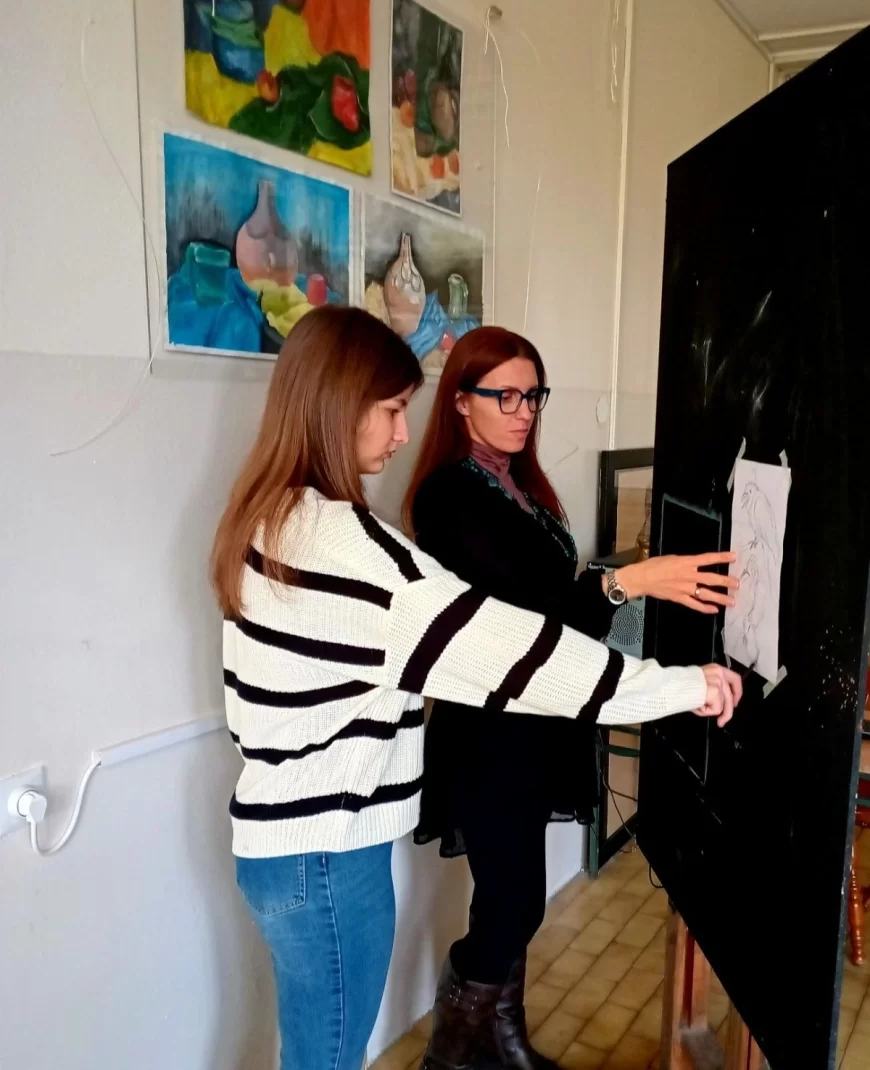 Veliki uspeh: Ina Miletić pobednica 71. likovne izložbe Srbije