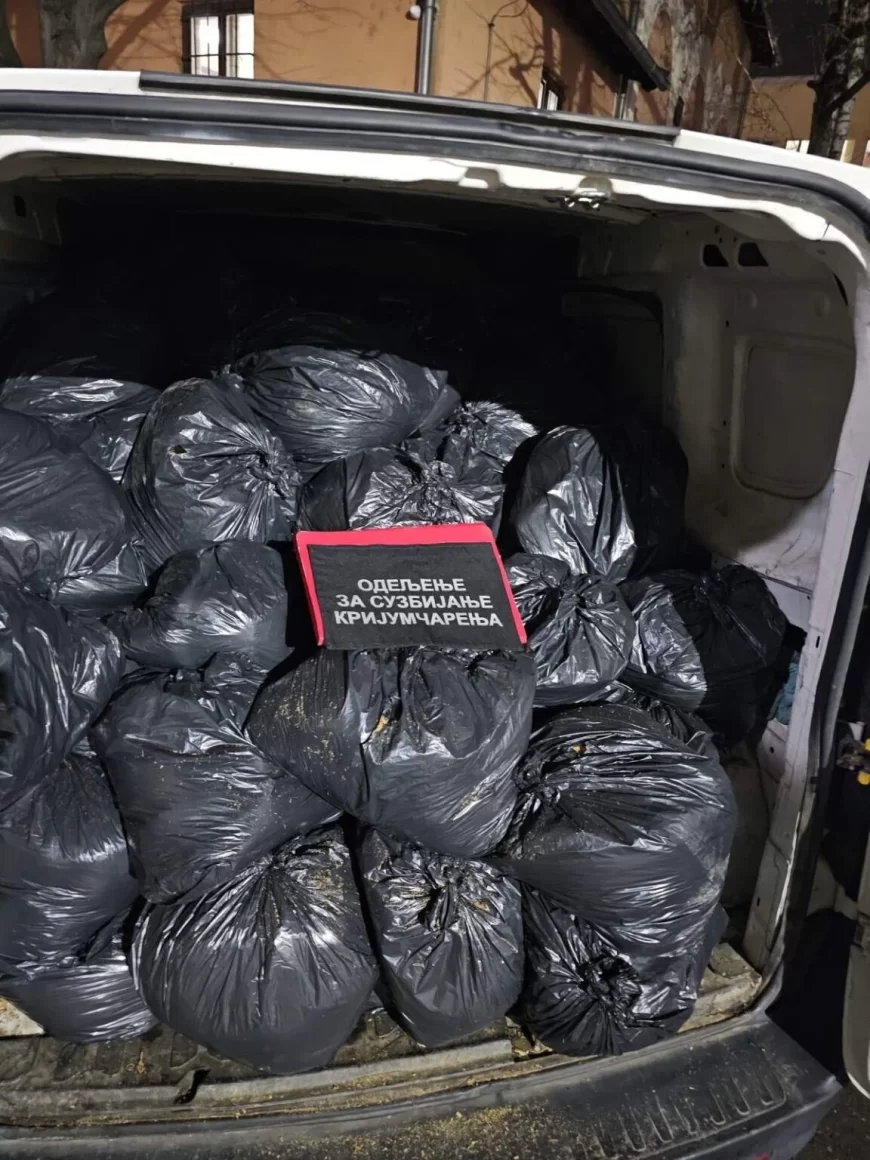 Šapčanin uhapšen u Jagodini: Policija zaplenila pola tone duvana