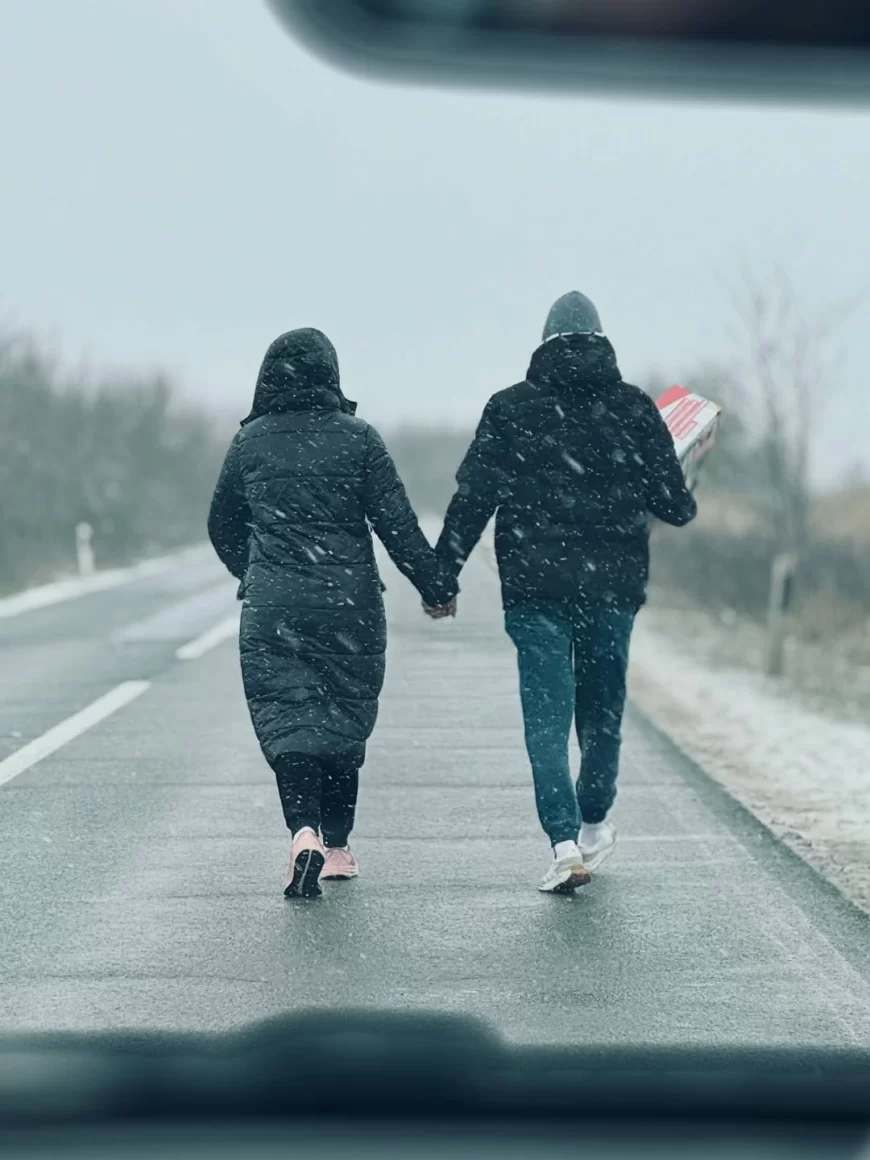 Humanitarni podvig: Aleksandar Jovanov i Nina Rađenović pešače 920 kilometara za Katarinu i Nikolu