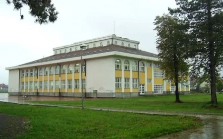 Dojava o oružju bila lažna: Škola poručuje – nema razloga za paniku