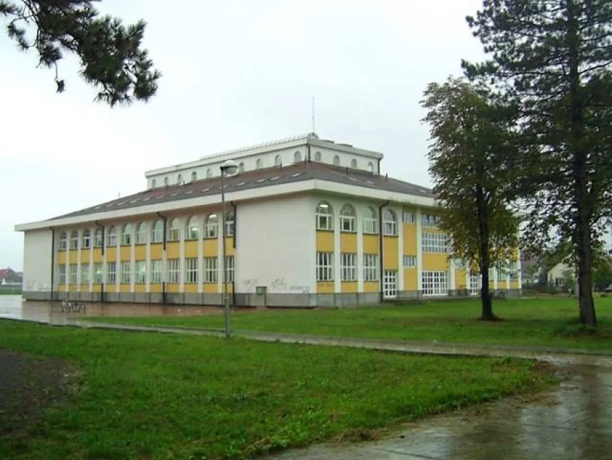 Dojava o oružju bila lažna: Škola poručuje – nema razloga za paniku