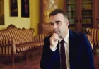 Mitrašinović: Ovo su teme, a ne Alisa u “zemlji luda”