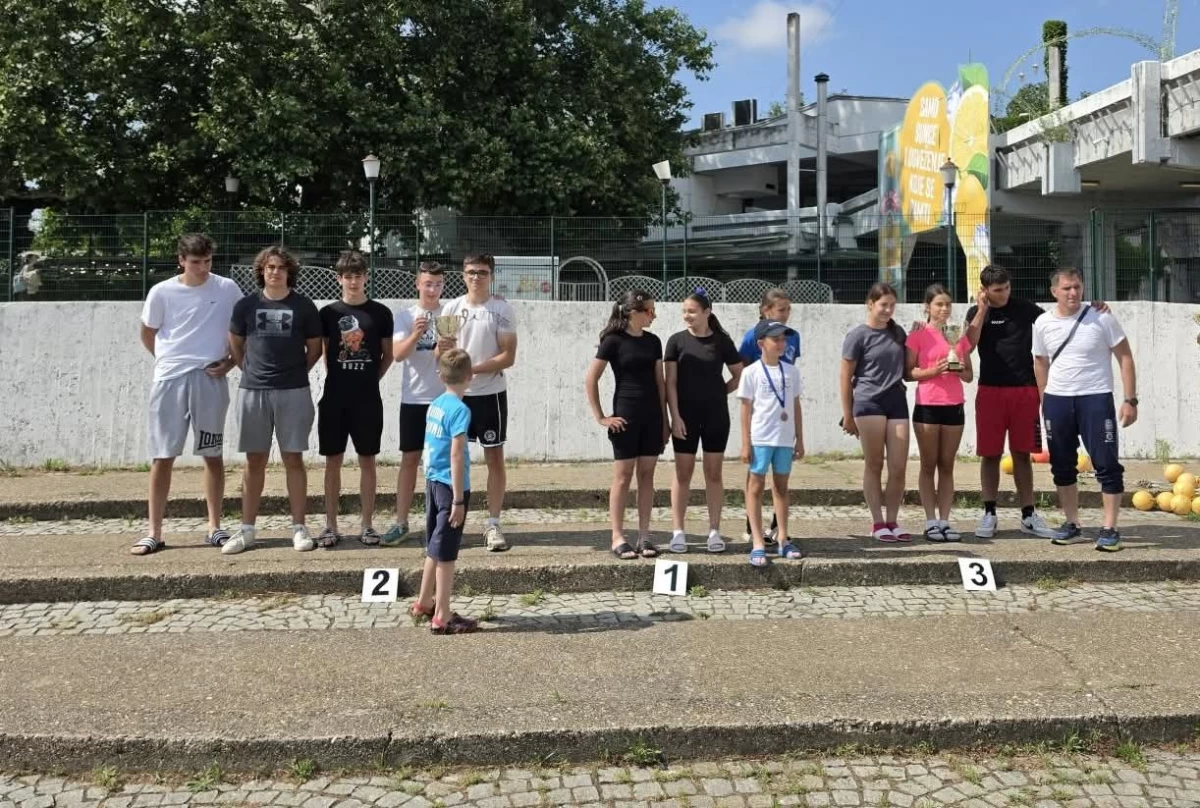 Sedam medalja za KK Zorku na otvaranju sezone: Mladi kajakaši među najboljima u Srbiji