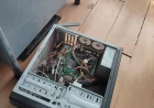 Vandalski napad u centru Šapca: Obijene kancelarije, nestao hard disk, snimljen misteriozni mladić na kameri
