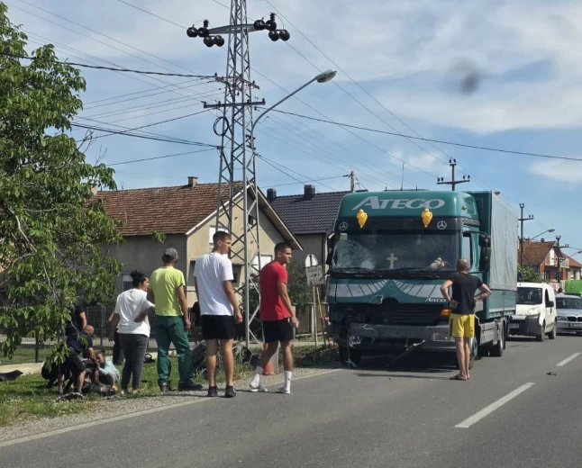 Sudar kvada i kamiona u Jevremovcu