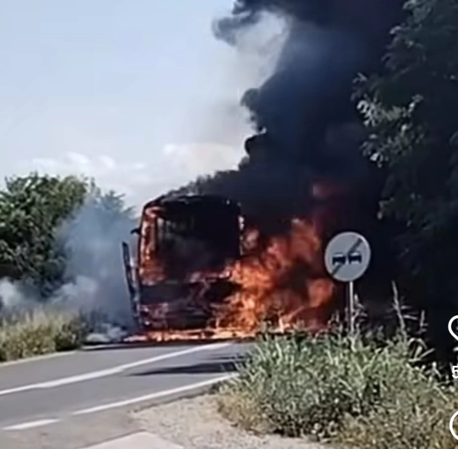 Pet osoba  povređeno u saobraćajnoj nesreći kod Platičeva