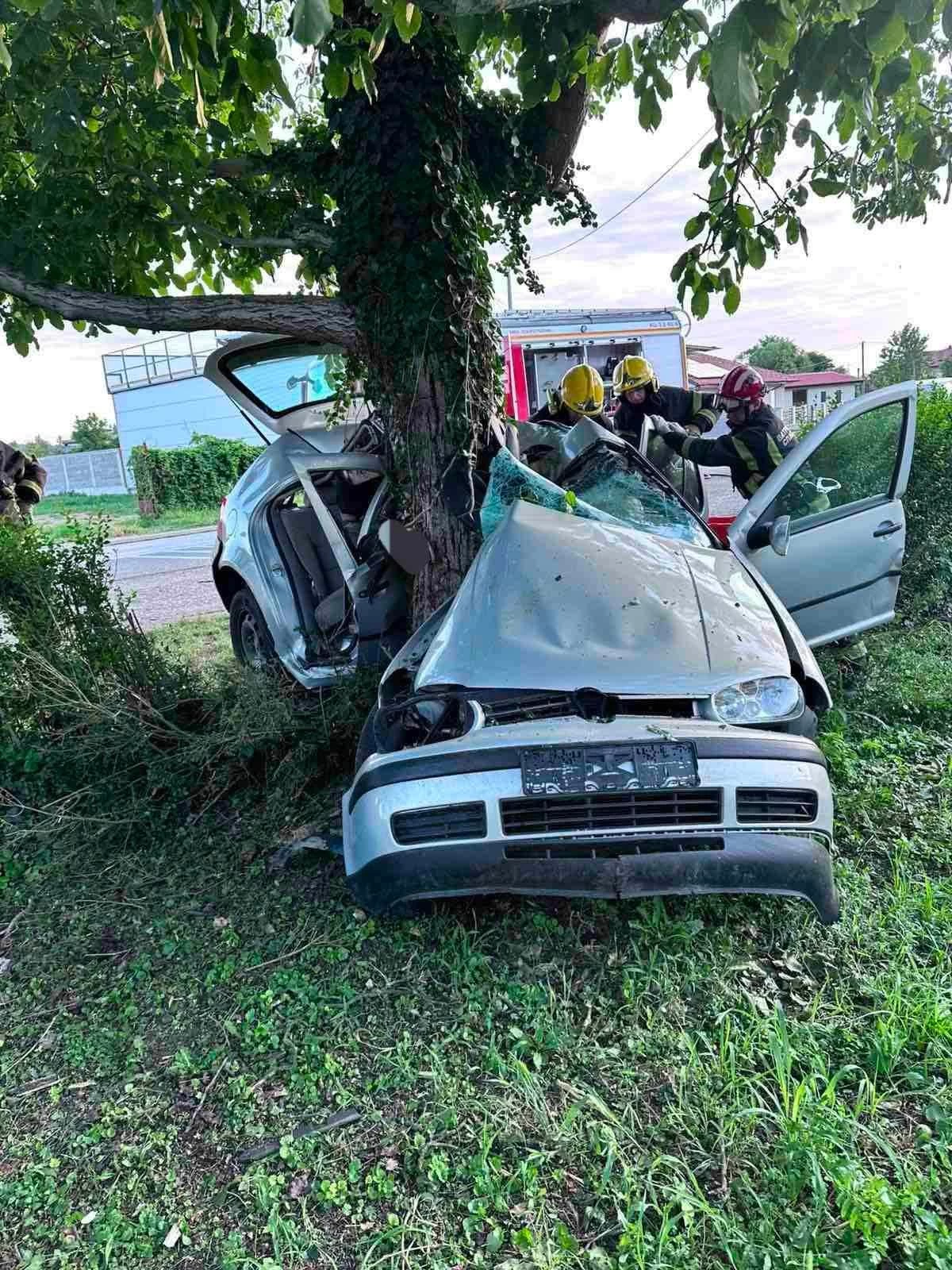 Dvojica mladića izgubila život u stravičnoj nesreći na ulazu u Banju Koviljaču