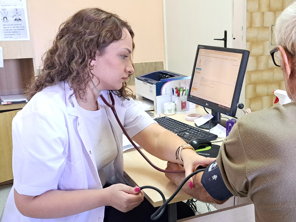 U VARNI NA PREVENTIVNIM PREGLEDIMA KOD 15 PACIJENATA OTKRIVEN VISOK KARDIOVASKULARNI RIZIK