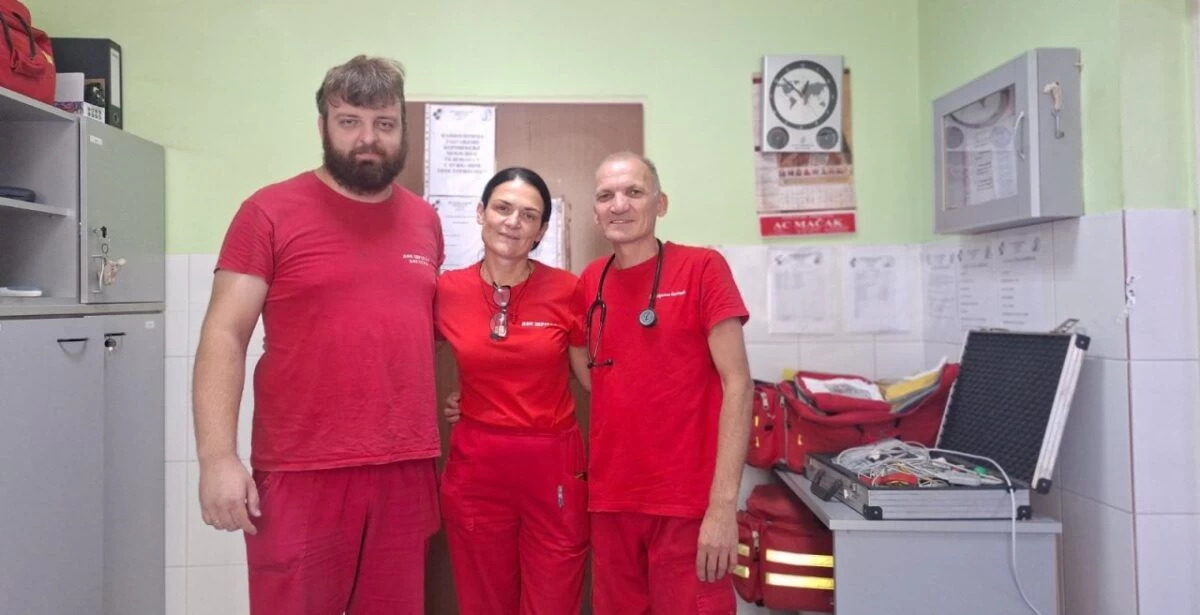 Beba požurila: devojčica Katarina rođena u sanitetu na putu od Bogatića do Šapca