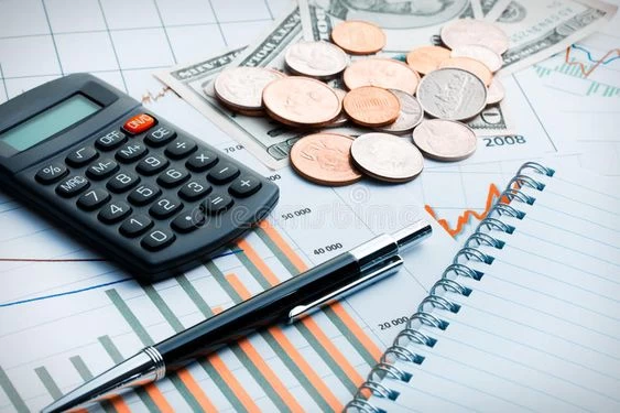Prosečna plata 118.398 dinara, ali polovina zaposlenih prima manje od 93.277