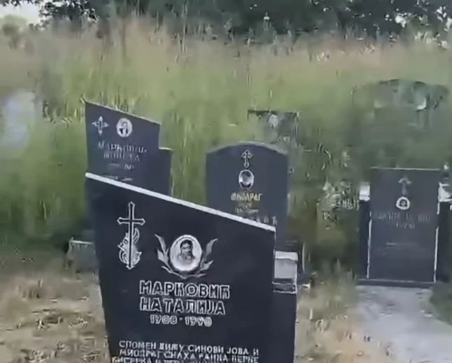 Meštanka tvrdi: „Groblje nije bilo zapušteno dok je bilo onih koji su ga održavali“