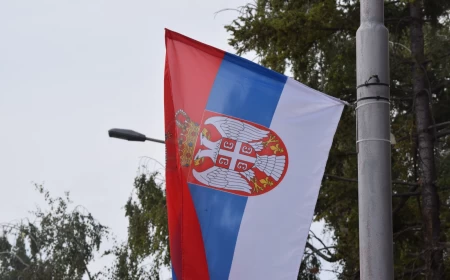Srbija i Republika Srpska danas obeležavaju Dan srpskog jedinstva, slobode i nacionalne zastave