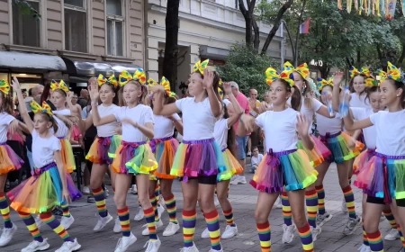 Šabac juče bio grad najmlađih čivijaša: Dečiji karneval prošao kroz centar grada
