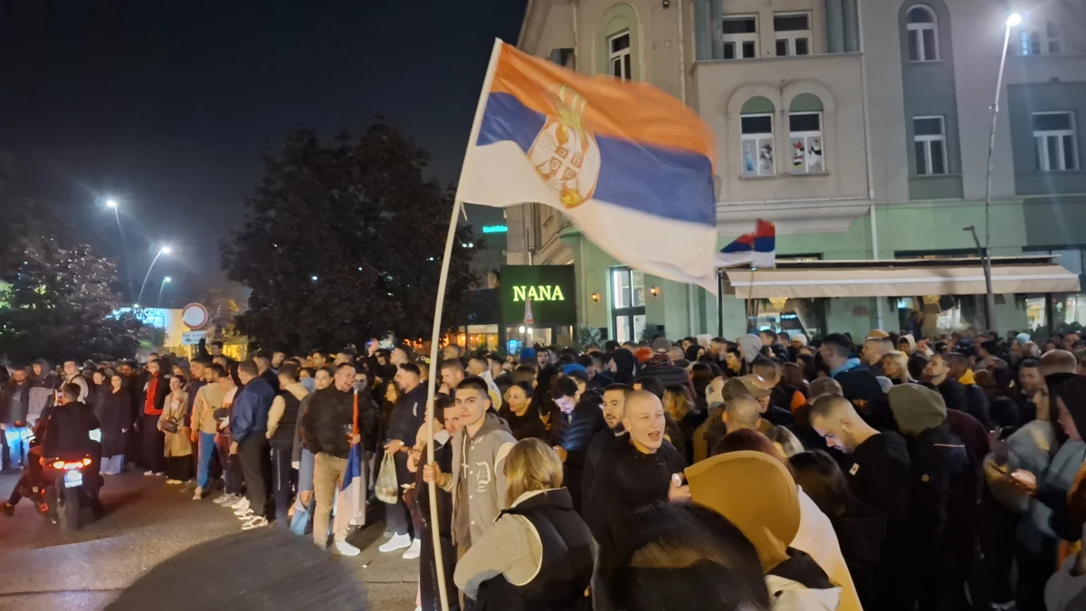 Slavlje na ulicama Šapca nakon izborne pobede Studentske liste: Igralo se kolo, odjekivalo „Pumpaj“