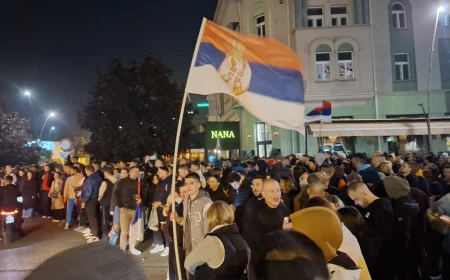 Slavlje na ulicama Šapca nakon izborne pobede Studentske liste: Igralo se kolo, odjekivalo „Pumpaj“